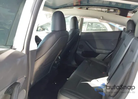 2022 Tesla Model Y Long Range Dual Motor All-Wheel Drive из США, поврежденный, VIN 7SAYGDEE8NA021164